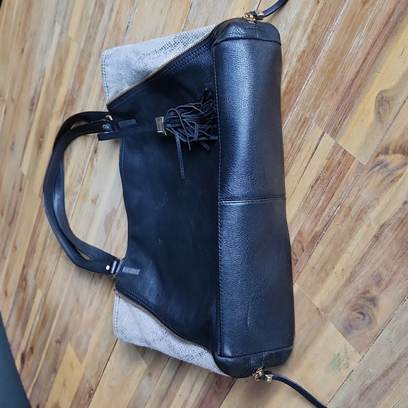 Stella & Dot Black Leather Purse Shoulder Bag Snakeskin Detail Sides - Picture 8 of 17